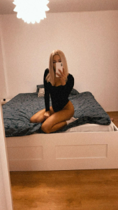 Profile photo for @blondiievv