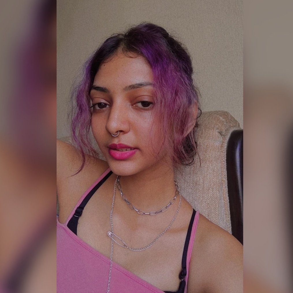 Profile photo for @janvi