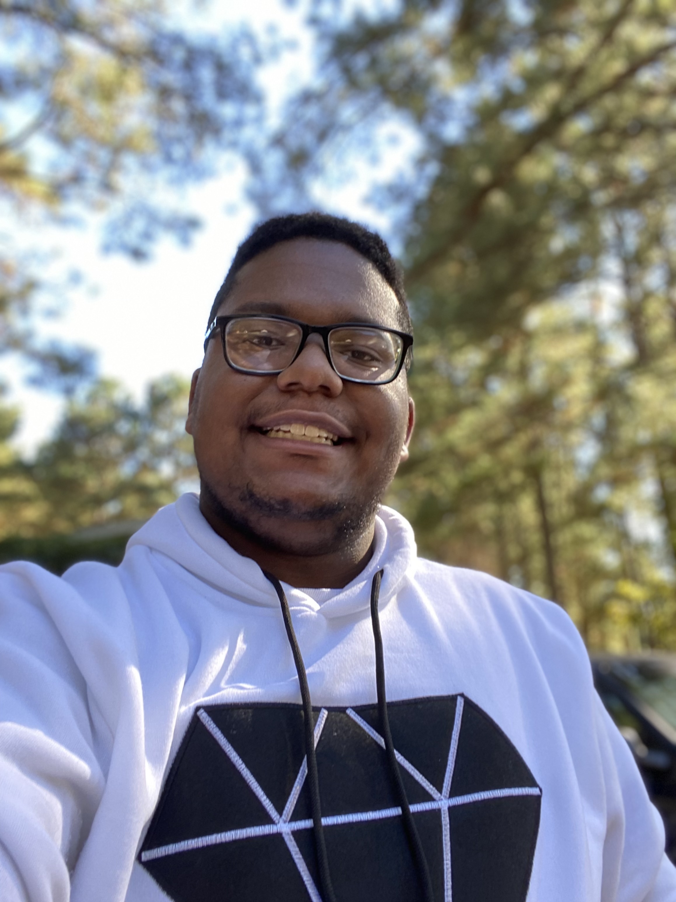 Profile photo for @yvngavo18