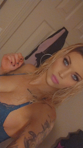 Profile photo for @karmenalexa69
