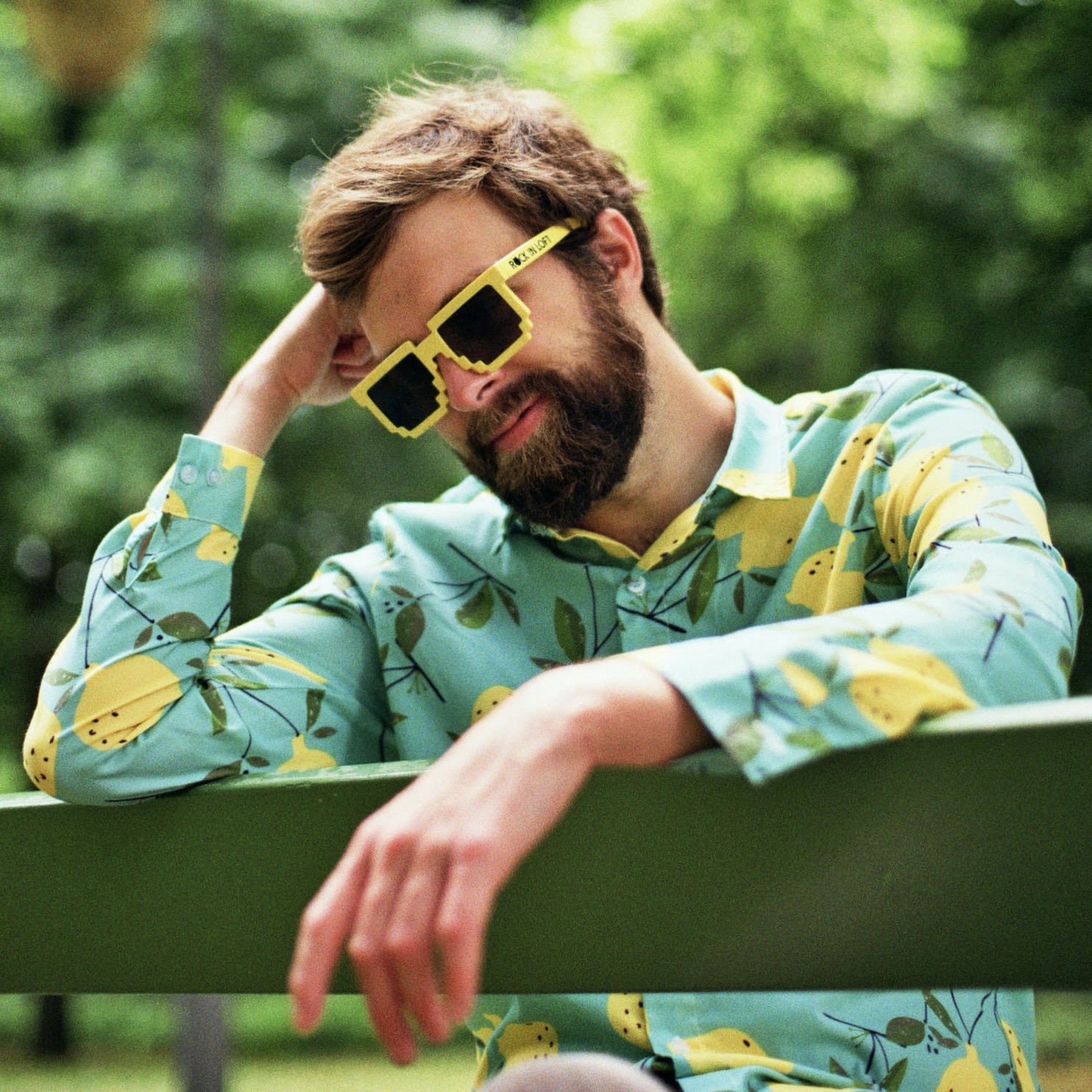 Profile photo for @loudlemons