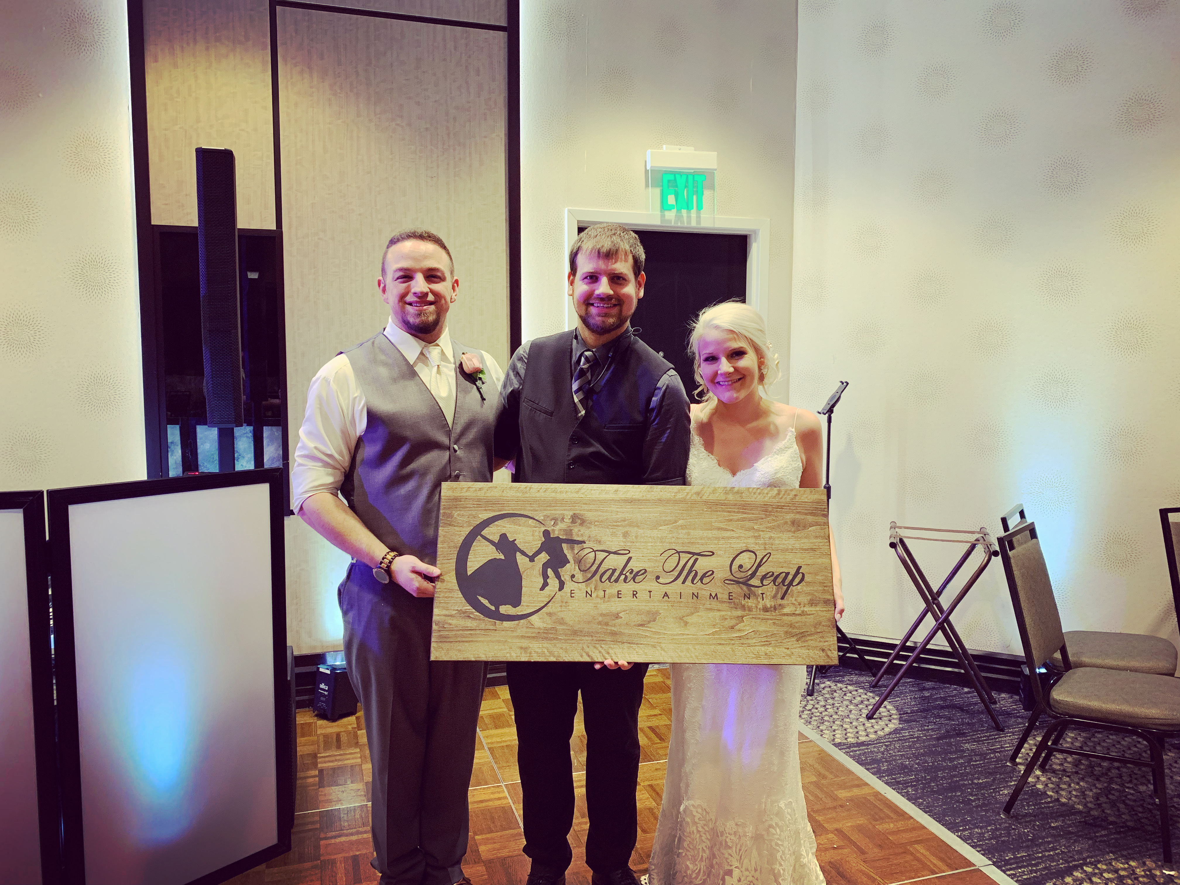 image for link to Wedding Inquiries 