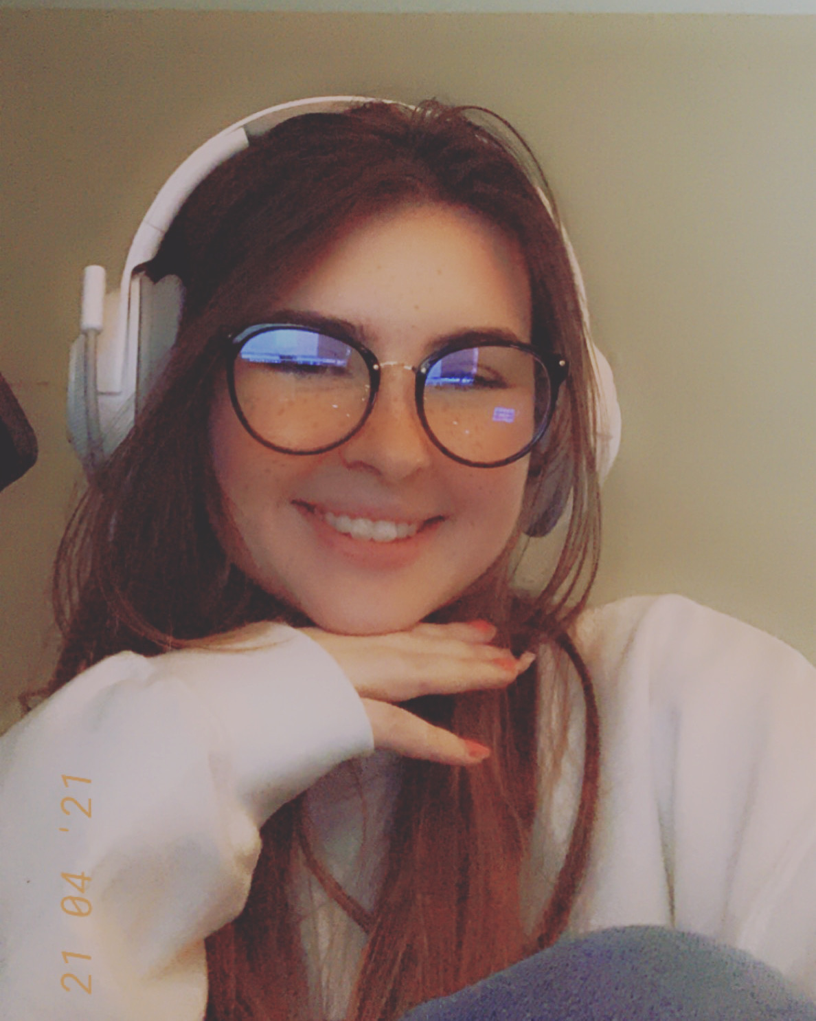 Profile photo for @skyeliving