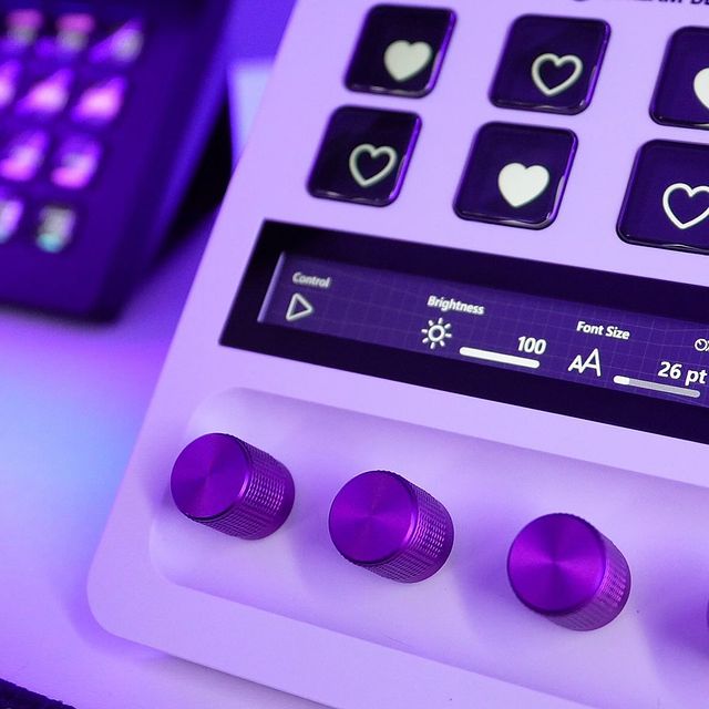 Instagram post: Stream Deck Plus 🤝 Prompter Here are 4 Prompter Controls with the @Elgato Stream Deck Plus dials, including my favourite thing, a dial S...