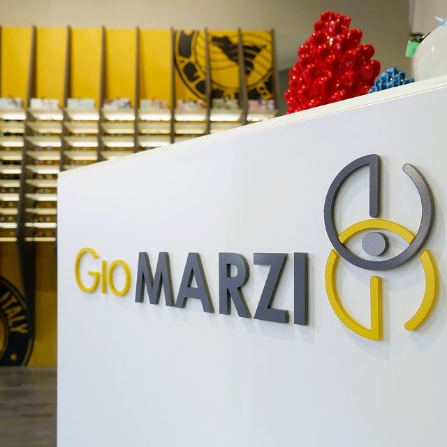 Instagram post: IL NOSTRO LOGO 💛 L'unione di due inziali simboliche, la storia e la forza di un padre e un figlio che insieme lavorano ogni giorno con i...