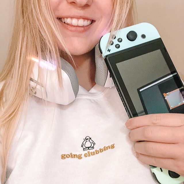 Instagram post: QOTD: Do you miss Club Penguin? Club Penguin was such an integral part of my life growing up, I miss it so much! I do get the opportunity...