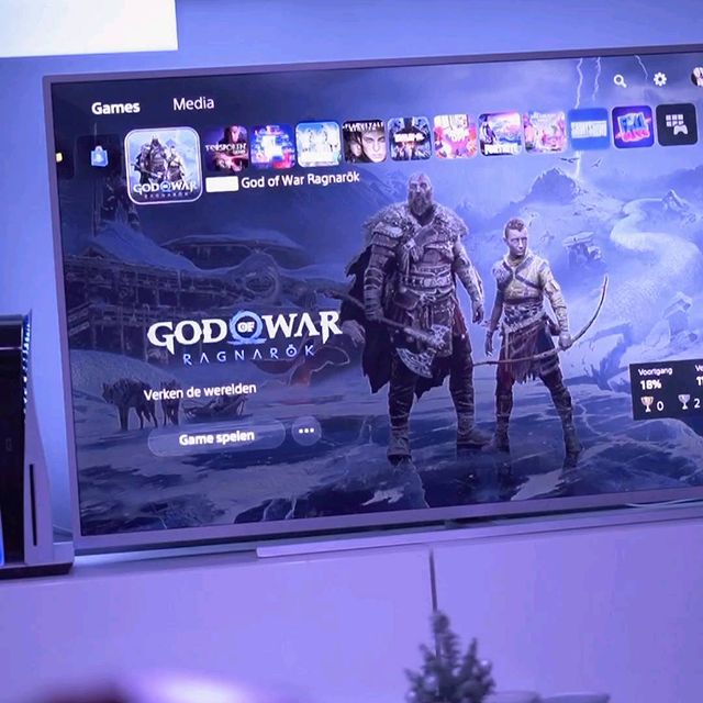 Instagram post: This game 🥺💙 . . @santamonicastudio @playstation_nl #gamenight #santamonicastudio #godofwar #godofwarragnarok #gowragnarok #gow #playst...