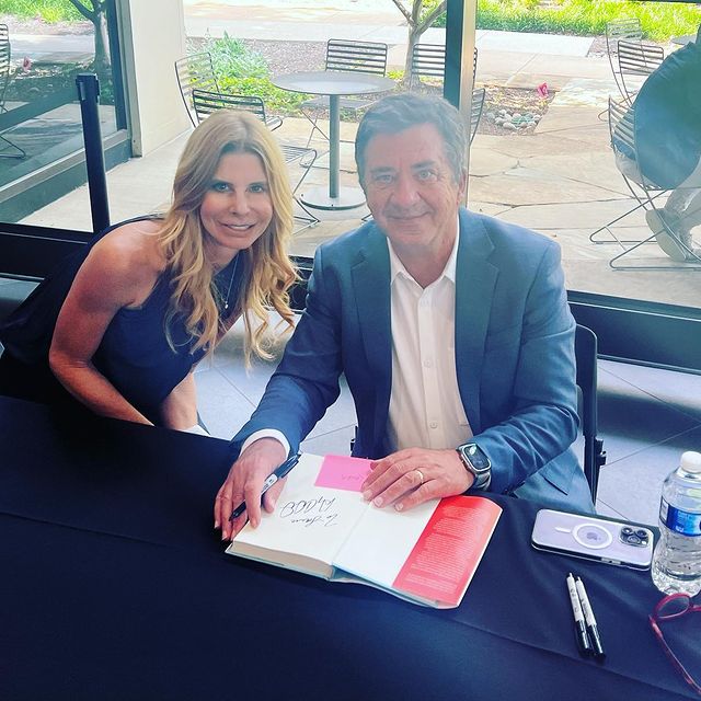 Instagram post: I met Dr. Henry Cloud today. He wrote the epic book “Boundaries.” What a nice gentleman. And his advice is life-changing😊