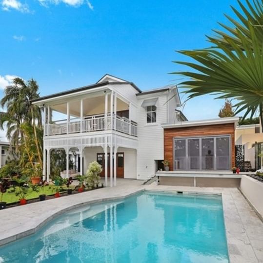 Instagram post: We all have the dream of building our own house. But, unfortunately, these kinds of projects cost a lot of money, whether that means star...